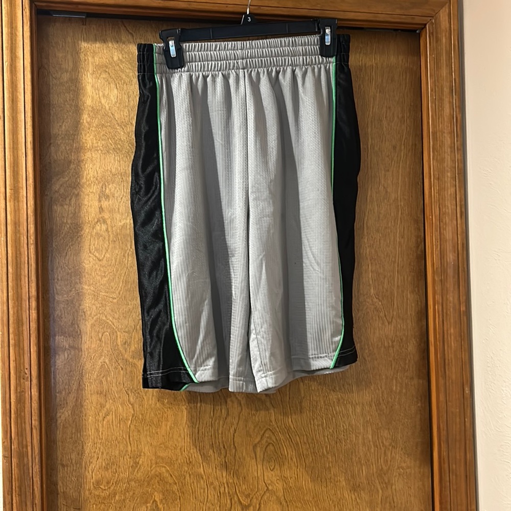 Basketball shorts